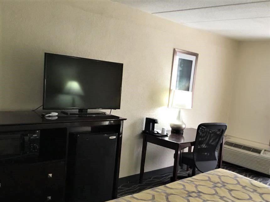 Baymont By Wyndham Florence Cincinnati Екстериор снимка