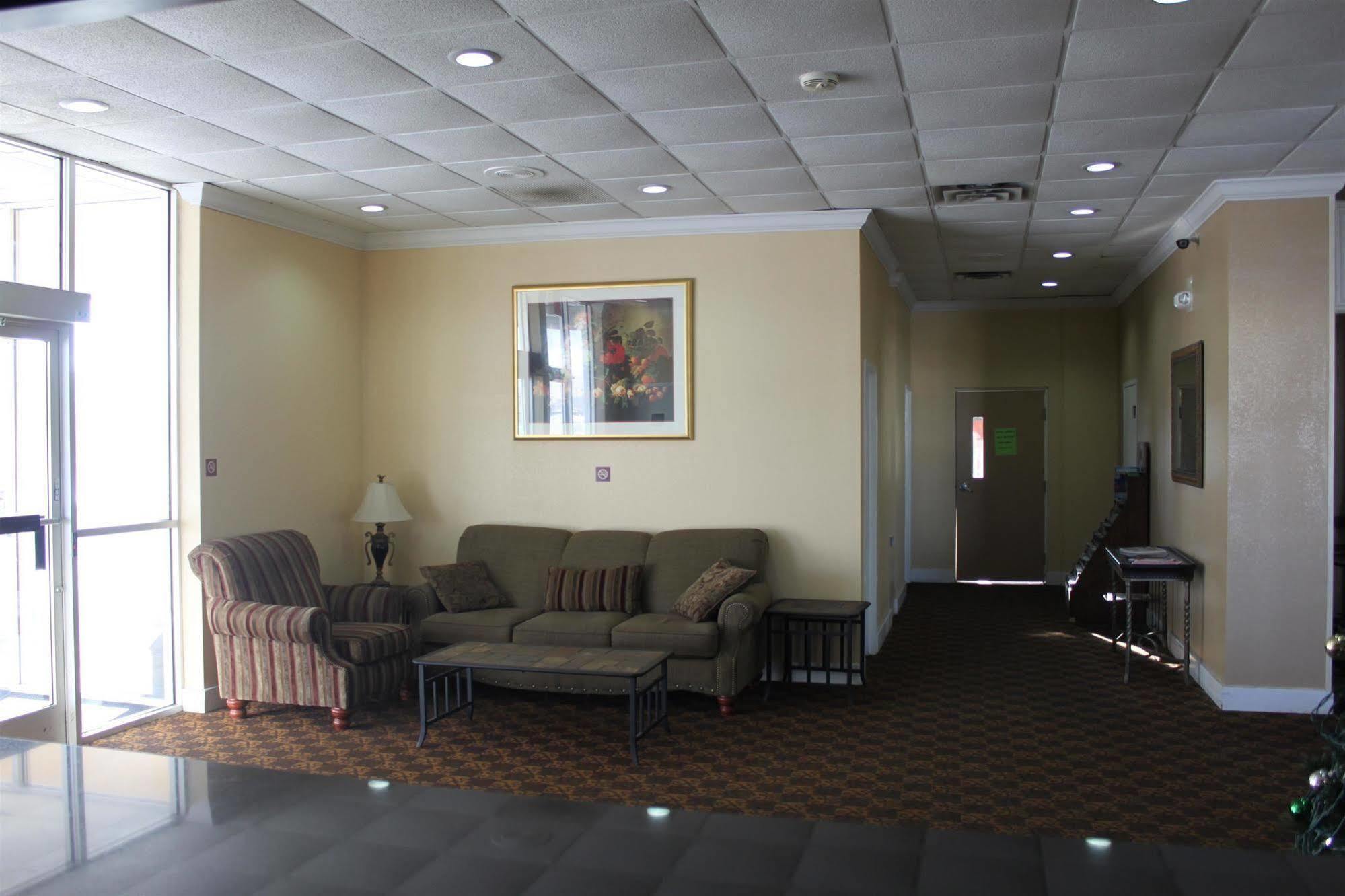 Baymont By Wyndham Florence Cincinnati Екстериор снимка