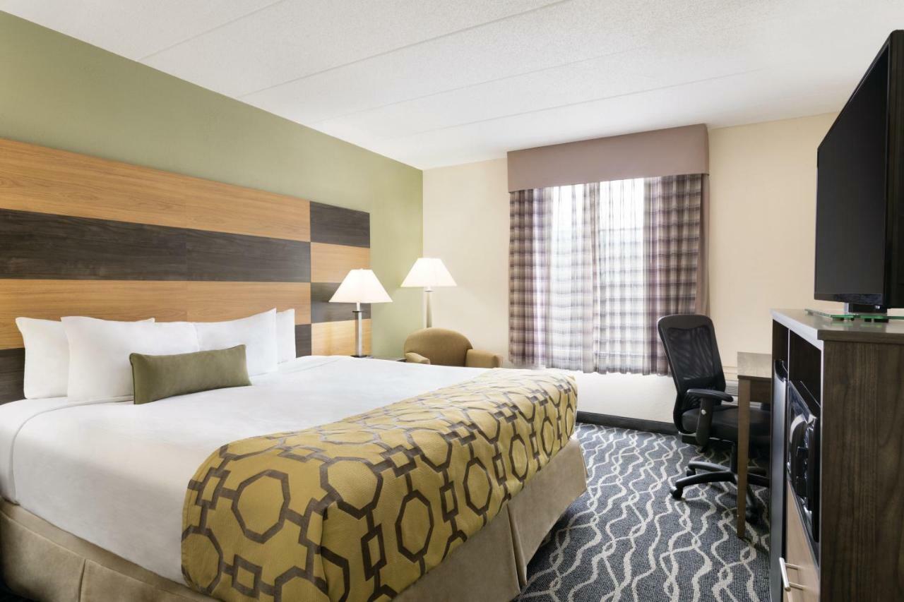 Baymont By Wyndham Florence Cincinnati Екстериор снимка
