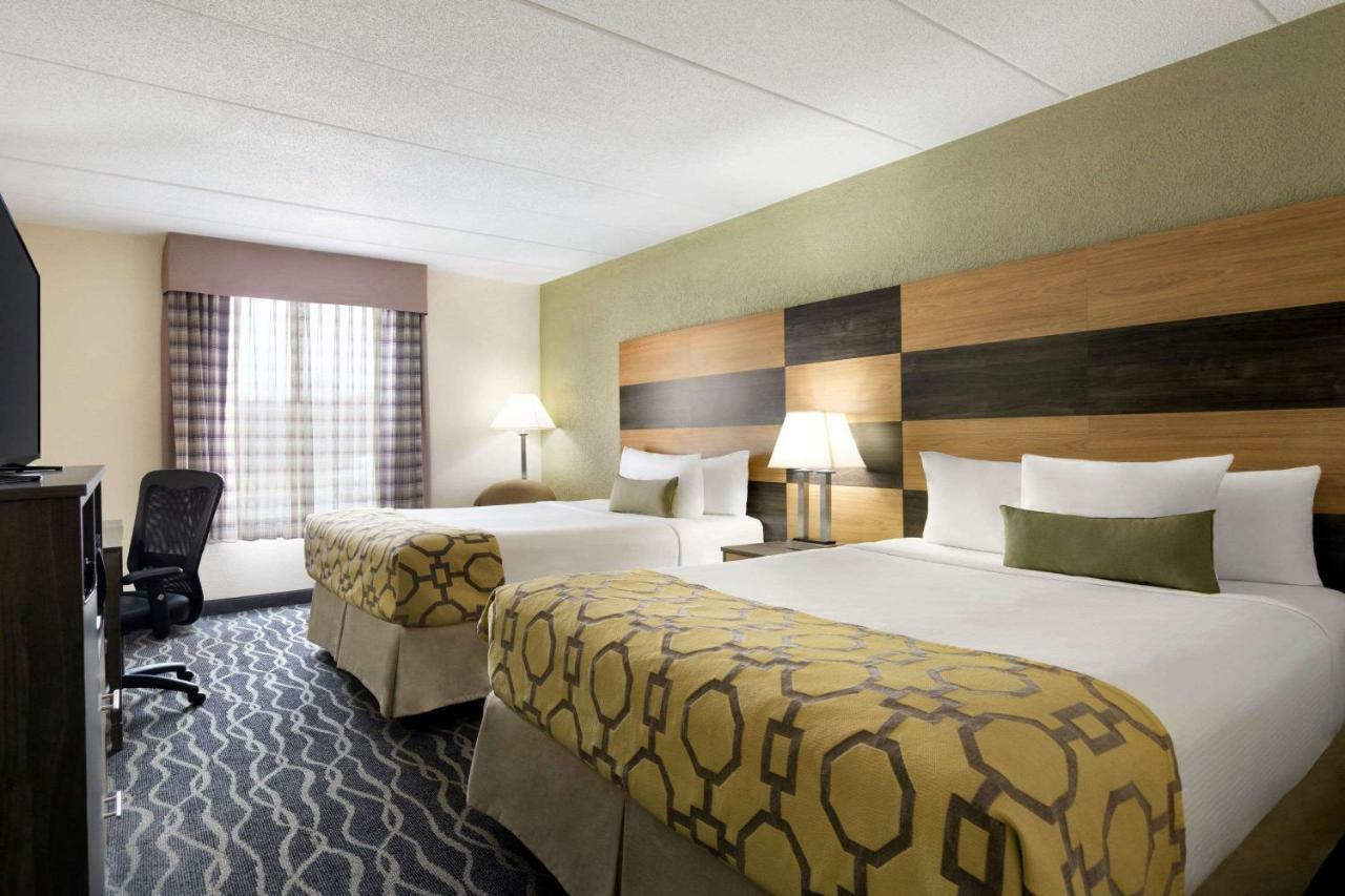 Baymont By Wyndham Florence Cincinnati Екстериор снимка